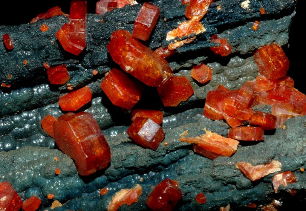 vanadinite crystals